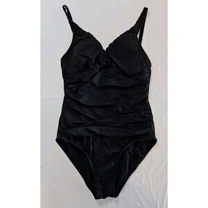 Black Women Size 14 One Piece‎ Swimsuit New W/O Tags